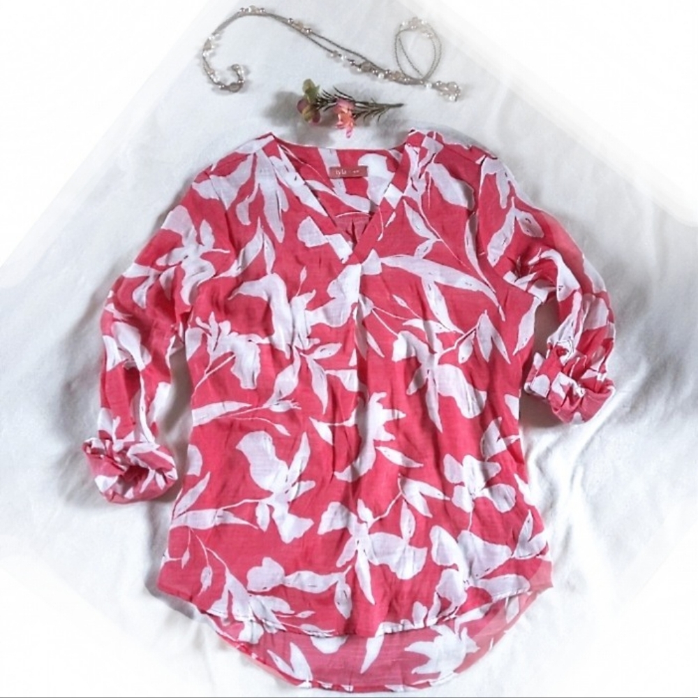 IYLA Beach Cover Red 'n White Tropical Pattern